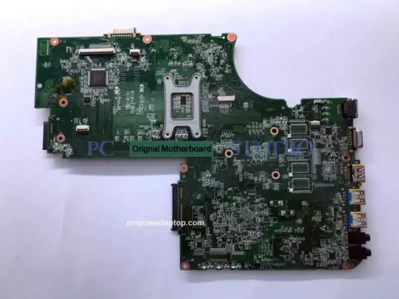 Základní deska Toshiba S75T s947 A000244130 DA0BD6MB8D0 o Grafický čip