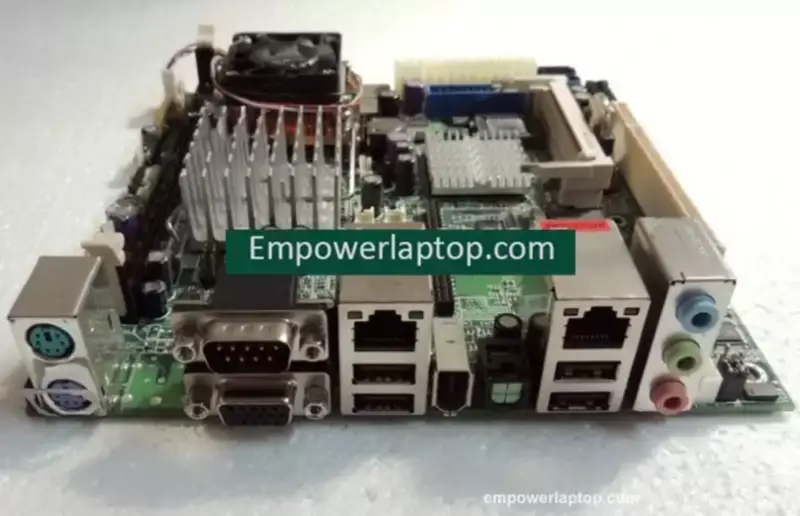 Průmyslová základní deska ibase MB896F Mini-ITX