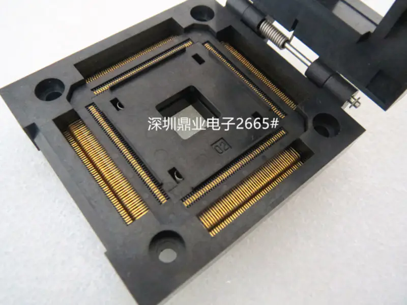 EPM3032A EPM3064 QFP44 OTQ-44-0.8-04 Rozteč bloků integrovaných obvodů 0,8 mm