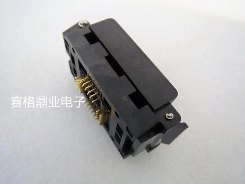 TA015A-B006 /TQFP80/QFP80 IC Burn-in Socket Programovací sídlo