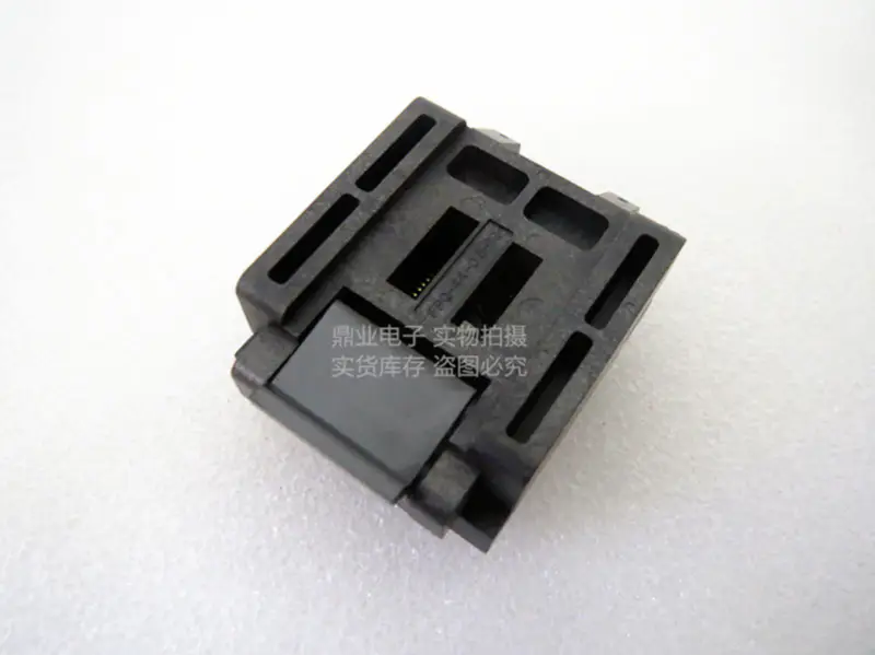 IC120-1284-001 QFP128 0,8mm blok integrovaných obvodů