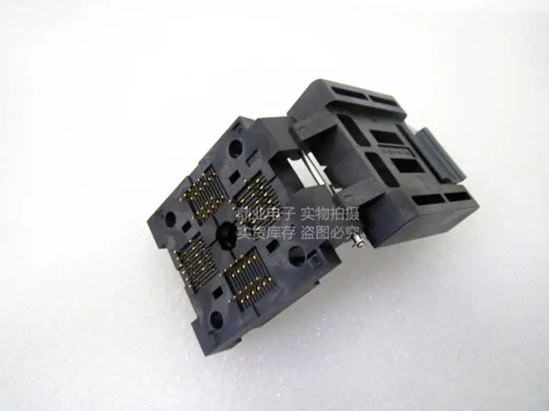IC120-1284-001 QFP128 0,8mm blok integrovaných obvodů