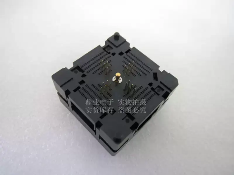 QFN-68BT-0.4-01 QFN68 8X8X0.4MM IC Burn-in Socket Programovací sídlo