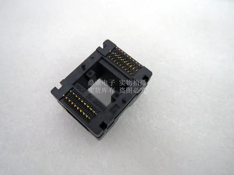 QFN-48BT-0.5-01 QFN48/DIP Burn-in Socket pozlacení IC