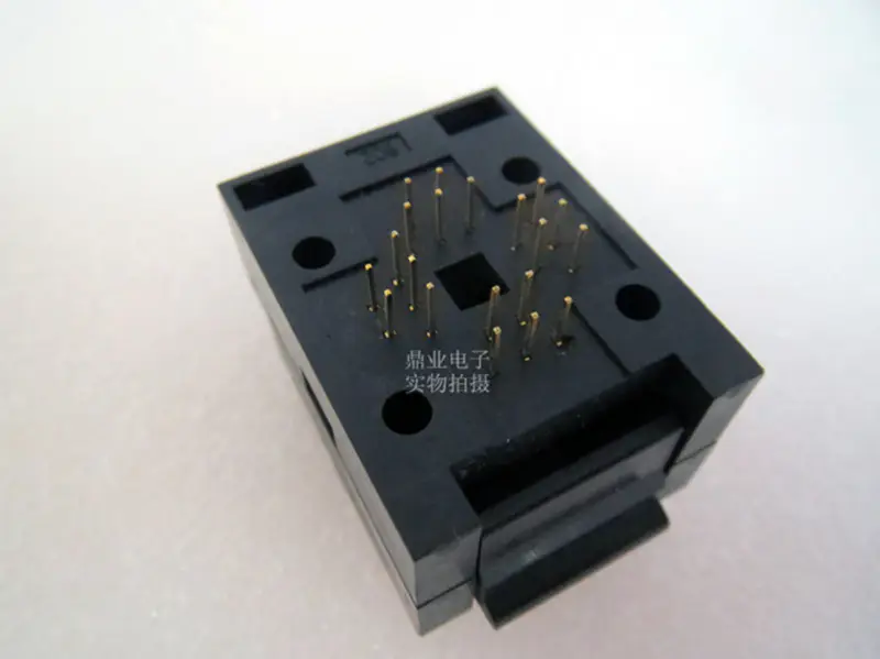 QFP80/DIP IC51-0804-711 Burn-in Socket pozlacení IC