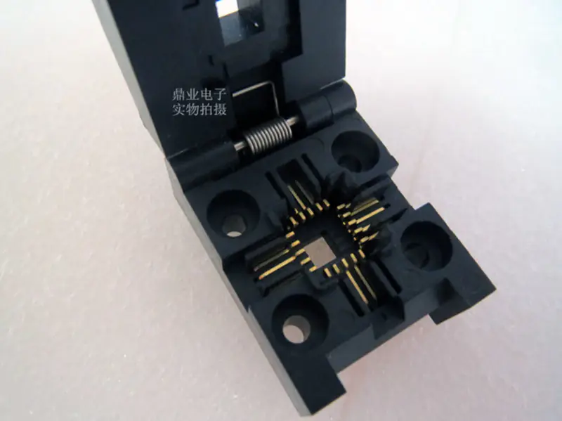 QFP80/DIP IC51-0804-711 Burn-in Socket pozlacení IC