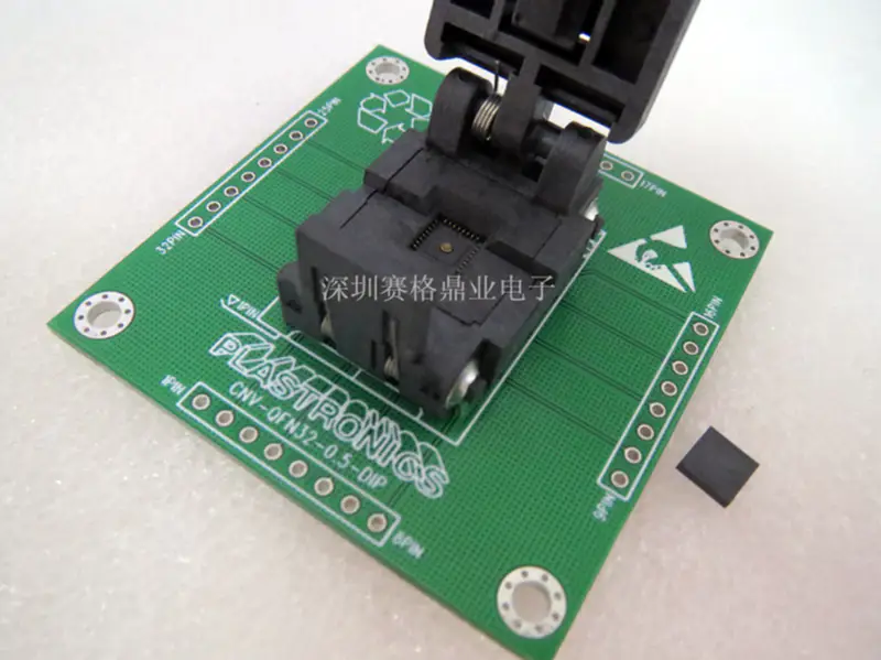 QFN20/DIP20 4X4X0,5MM Burn-in Socket pozlacení IC