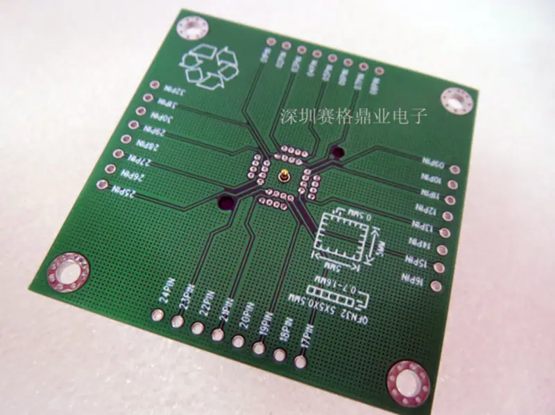 QFN20/DIP20 4X4X0,5MM Burn-in Socket pozlacení IC