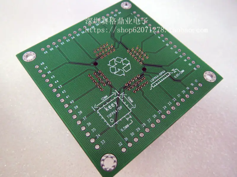 UPSD3233 UPSD3234 QFP52 Burn-in Socket pozlacení IC