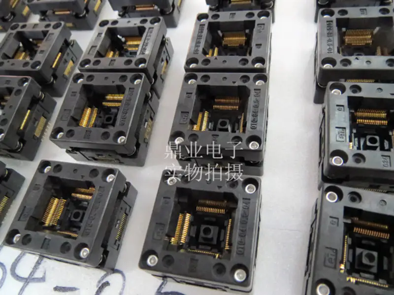 32QN40TS24040 QFN32 Burn-in Socket pozlacení IC