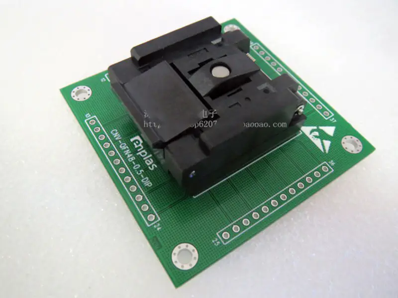 IC51-2084-1052-1 QFP208 IC Burn-in Socket Programovací sedadlo