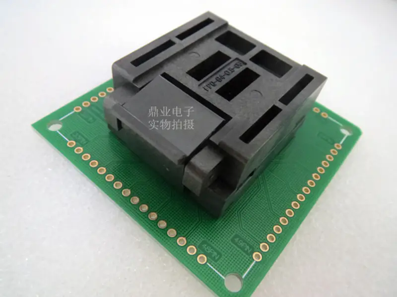 QFN44 QFN-44(52)BT-0.5-01 0,5MM rozteč IC Burn-in Socket pozlacení IC