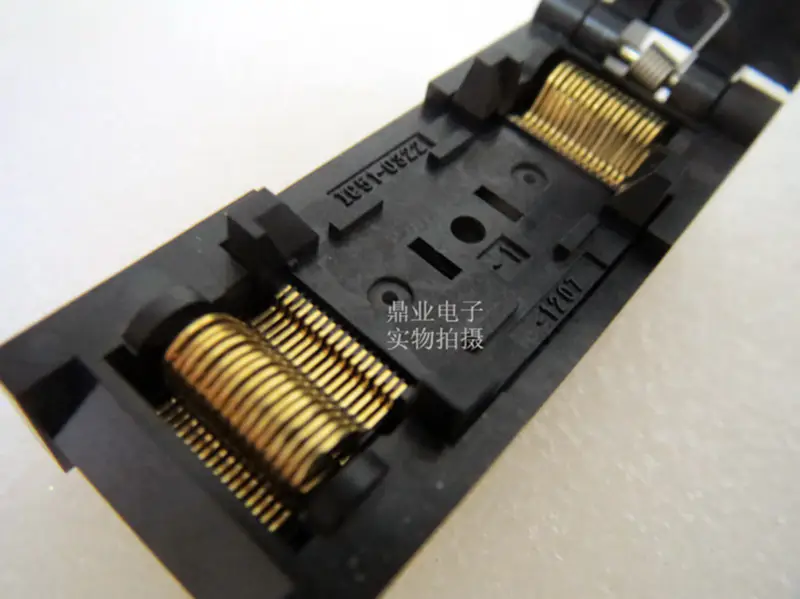 QFP48 STM32F STM32L IC51-0482-806 0,5MM Burn-in Socket pozlacení IC