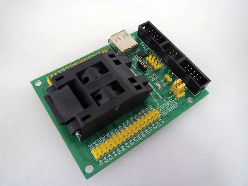 QFN76 MLF76 9X9MM 0,4MM Burn-in Socket pozlacení IC