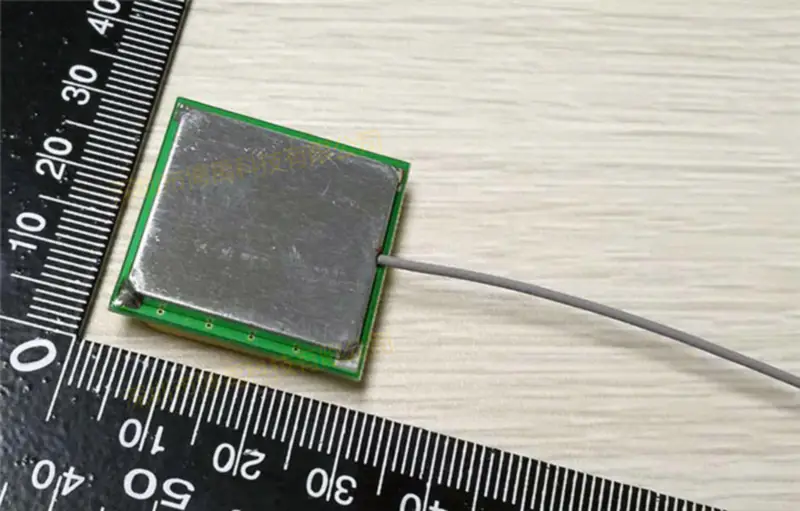 1575MHz U.FL IPEX Aktivní GPS anténa 28*28*7 Délka kabelu 10 cm pro EG25-G EC25-E/EC21-E/EC25-AU/EP06-E/EP06-A/EC25-A ect.