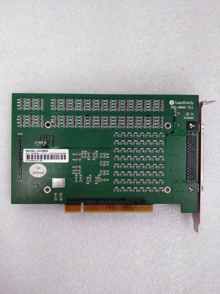 Řídicí karta IOC-0640 IO společnosti Leadshine s kabelovou svorkovnicí ACC0640