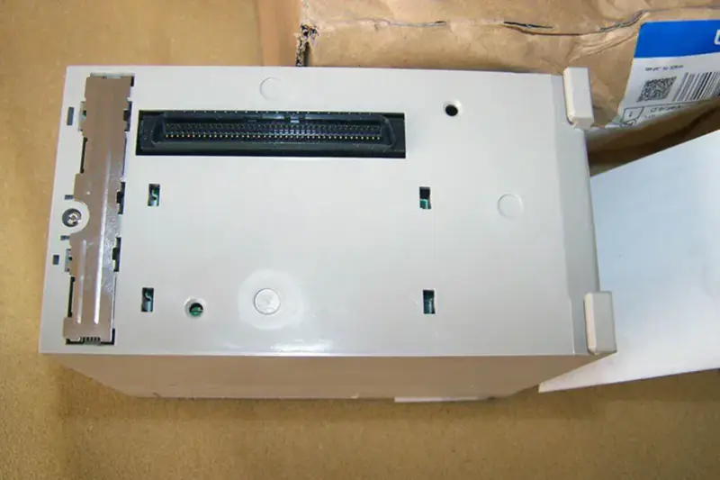 Omron CS1G-CPU44H