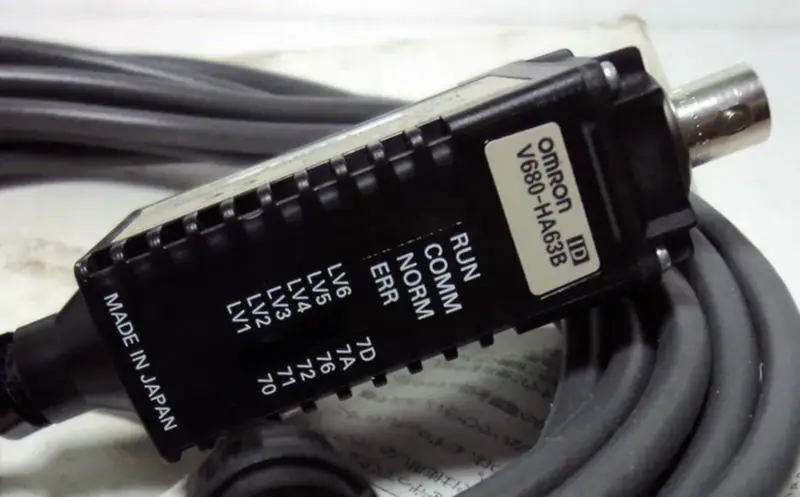 Omron V680-HA63B