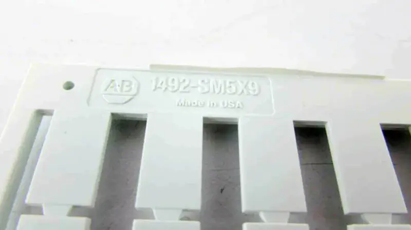 Allen-Bradley 1492SM5X9