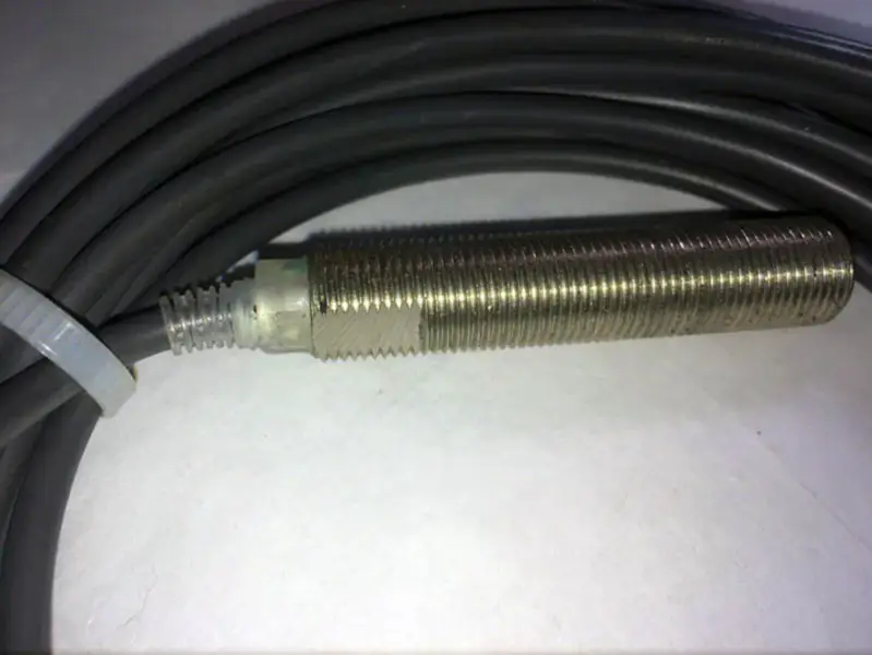 Omron E2E2-X2C1