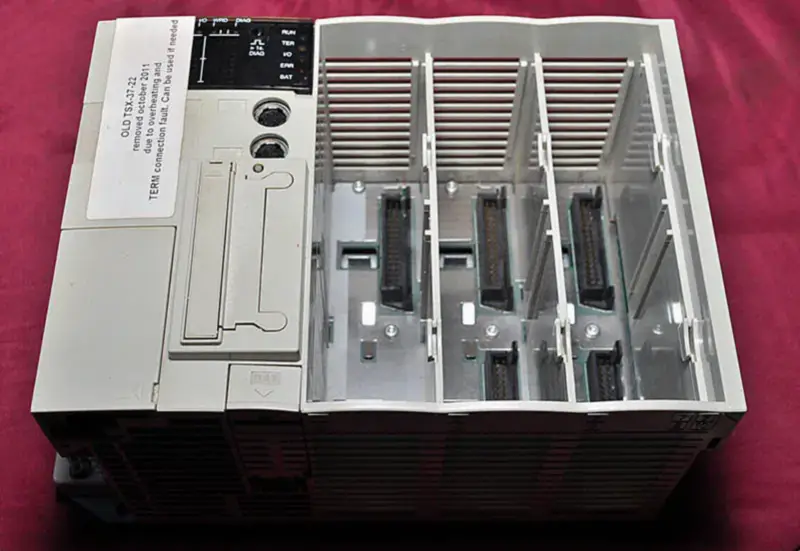 schneider automation tsx3722001
