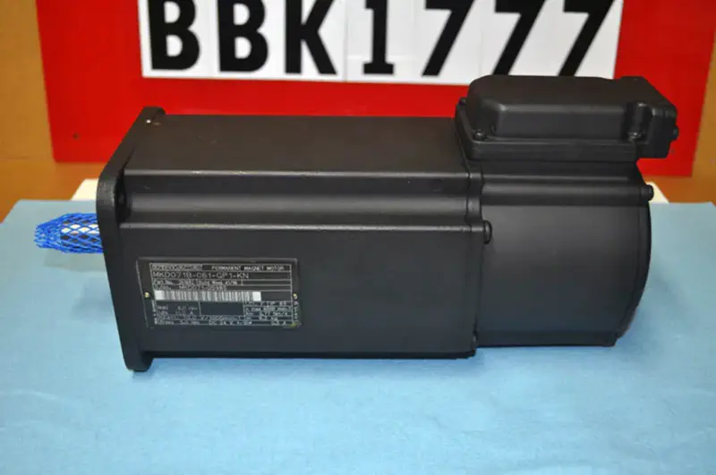 REXROTH INDRAMAT MKD071B-061-GP1-KN