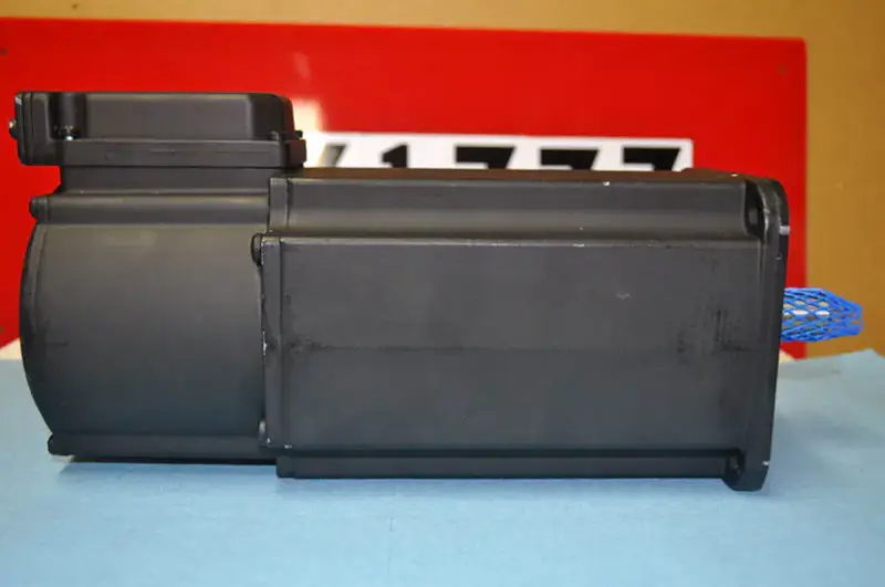 REXROTH INDRAMAT MKD071B-061-GP1-KN