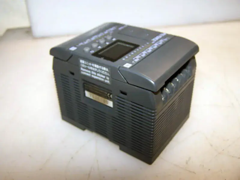 KEYENCE KV-16AT