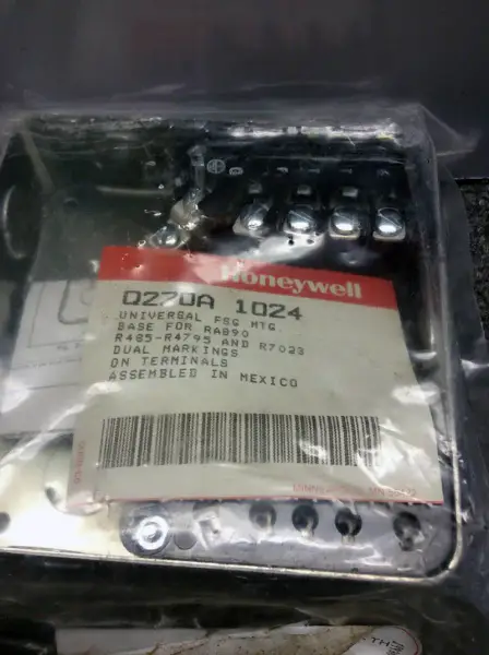 Honeywell Q270A1024