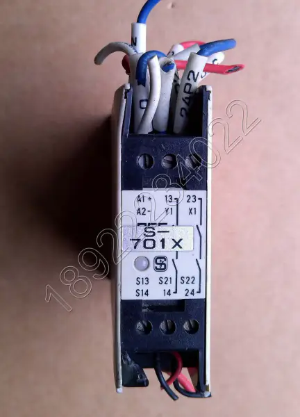 AES1235