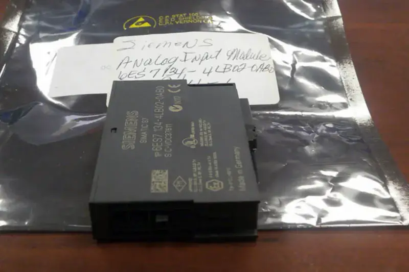 Siemens 6ES7134-4LB02-OAB0