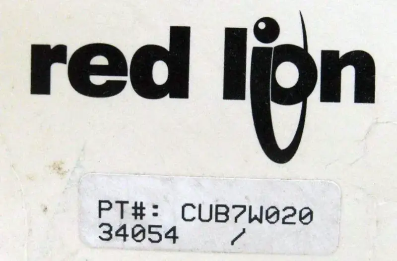 ČERVENÝ LEV CUB7W020