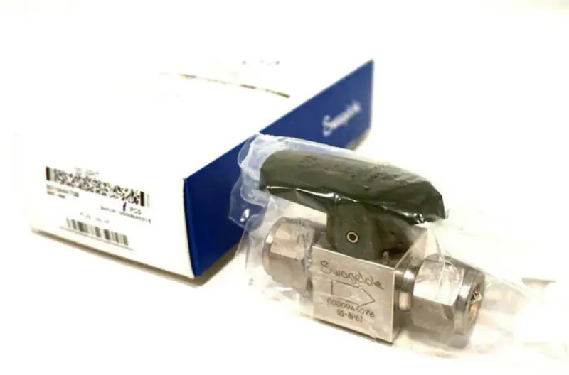 SWAGELOK SS-8P6T