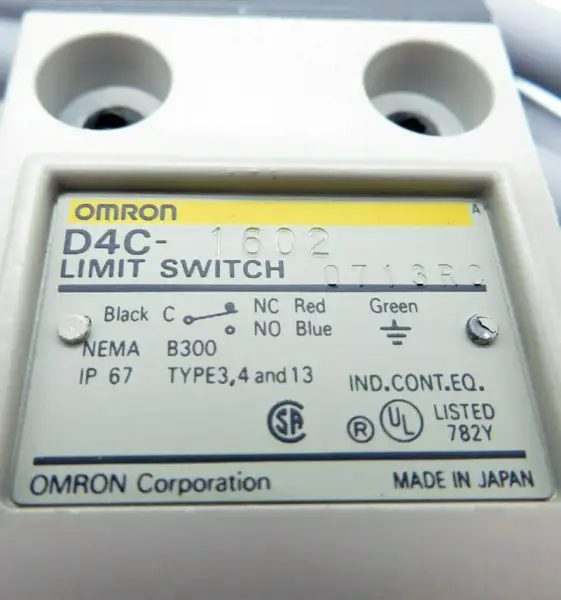 OMRON D4C-1602