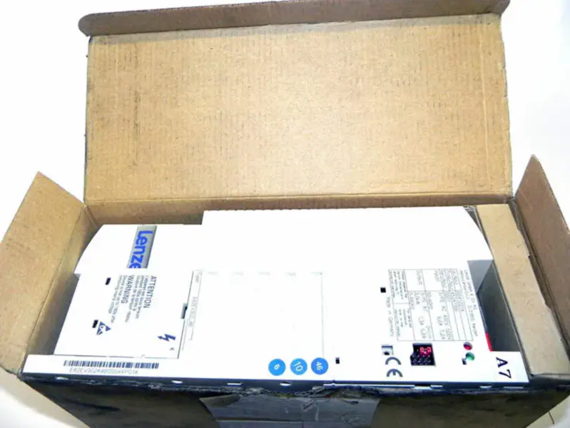 LENZE E82EV302-4B
