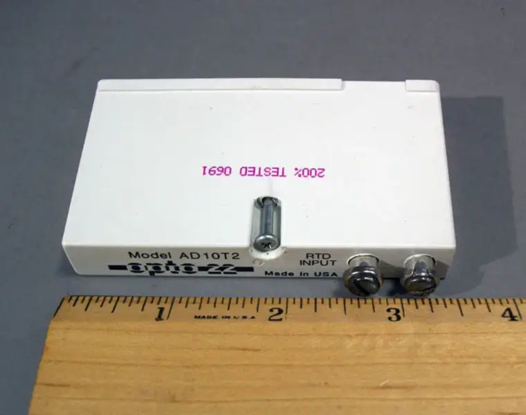 Opto22 AD10T2