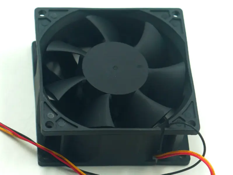 Ventilátor NMB 3615KL-04W-B86