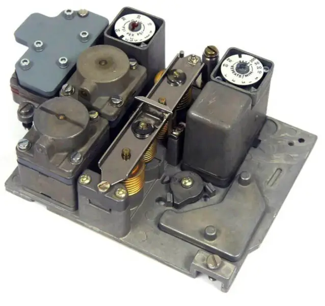 DWYER 58S412