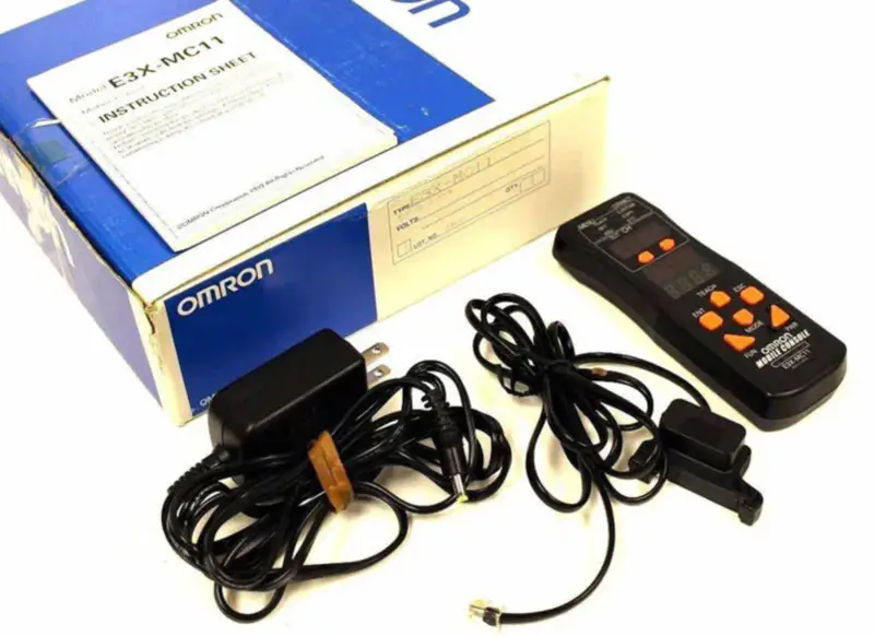 OMRON E3X-MC11