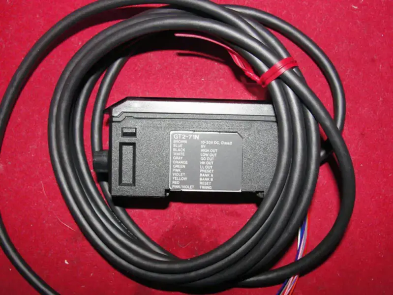 Keyence GT2-71N