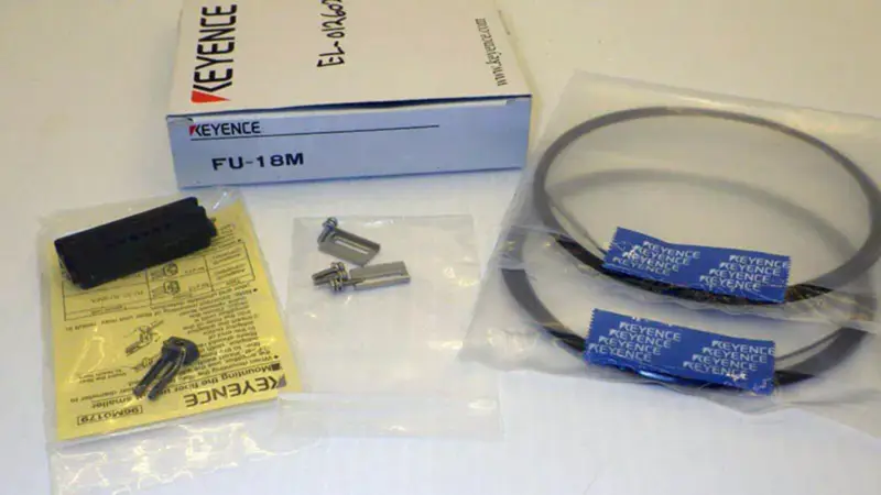 KEYENCE FU-18M