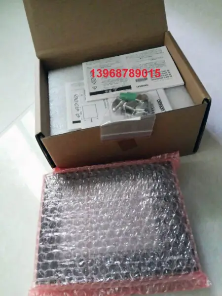 Omron NP5-SQ001B