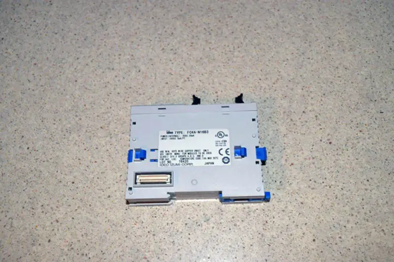 IDEC FC4A-N16B3