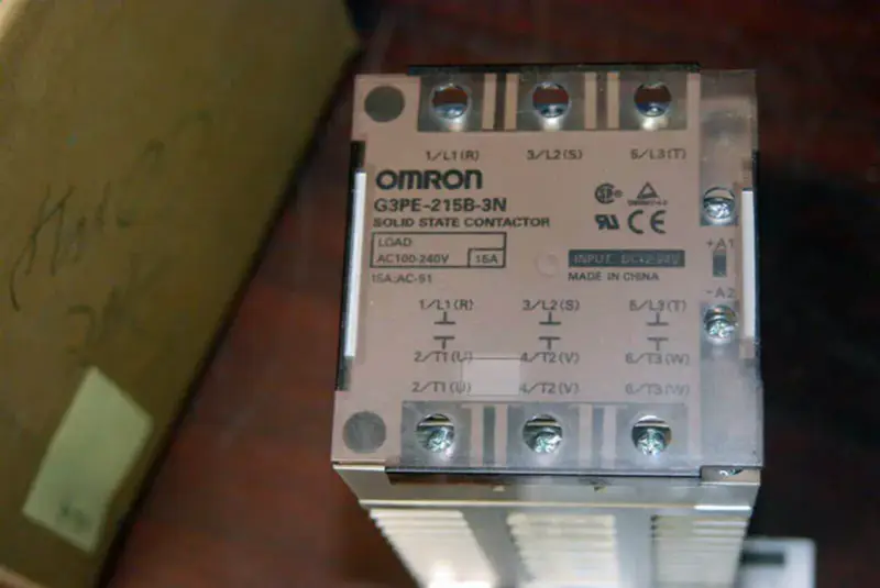 Omron G3PE-215B-3N