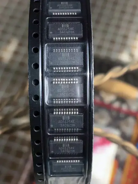 TI ADS1254E