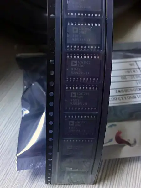 ADI ADM3053BRWZ