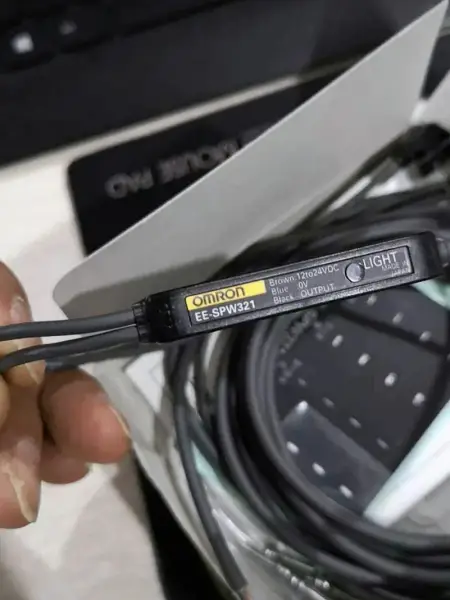 omron EE-SPW321