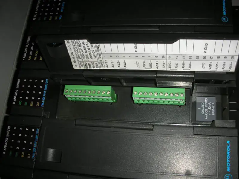 ANALOGOVÝ VSTUPNÍ MODUL MOTOROLA FRN1421A