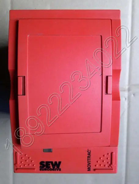 MOVITRAC 31C005-503-4-00 Ovladač SEW