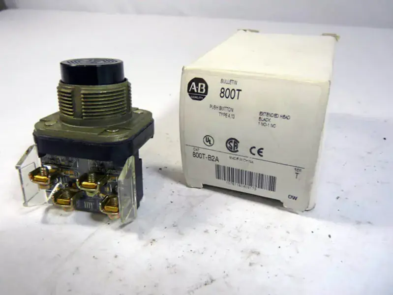 Allen-Bradley 800TB2A